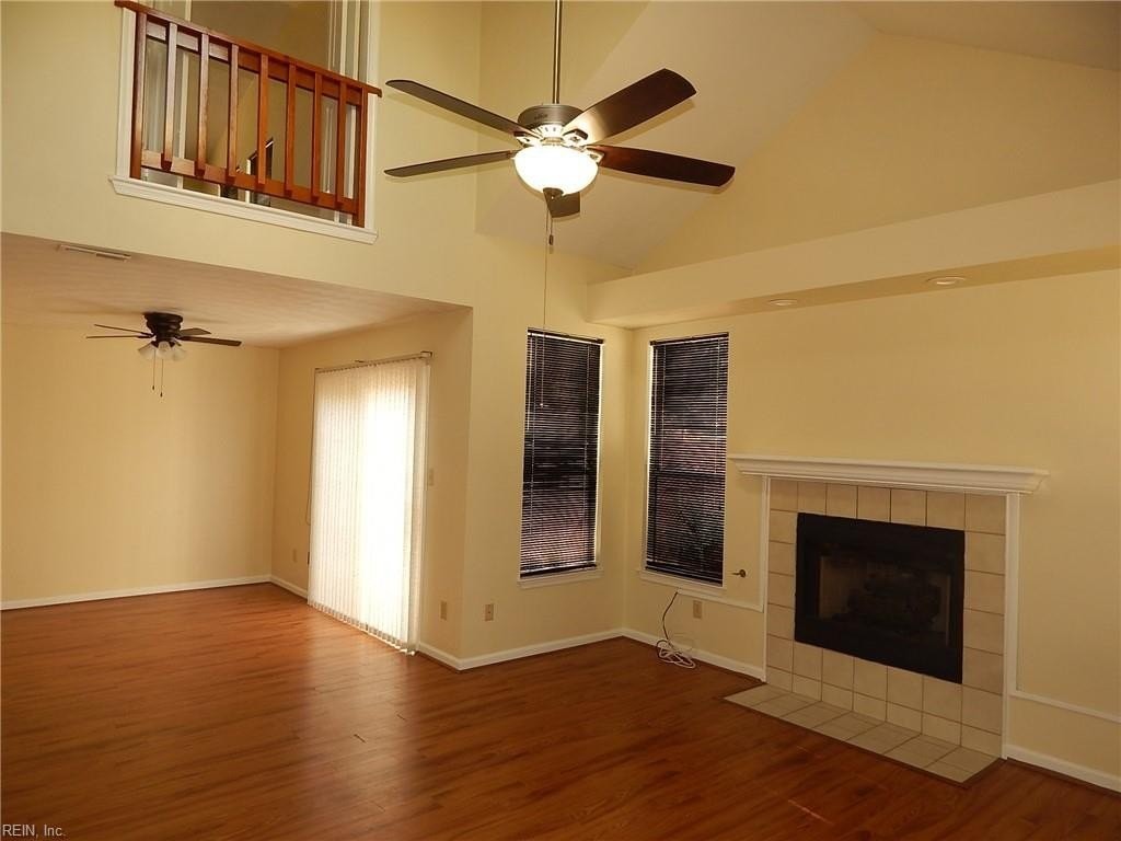 307 Ferguson Bnd - Photo 3 of 33