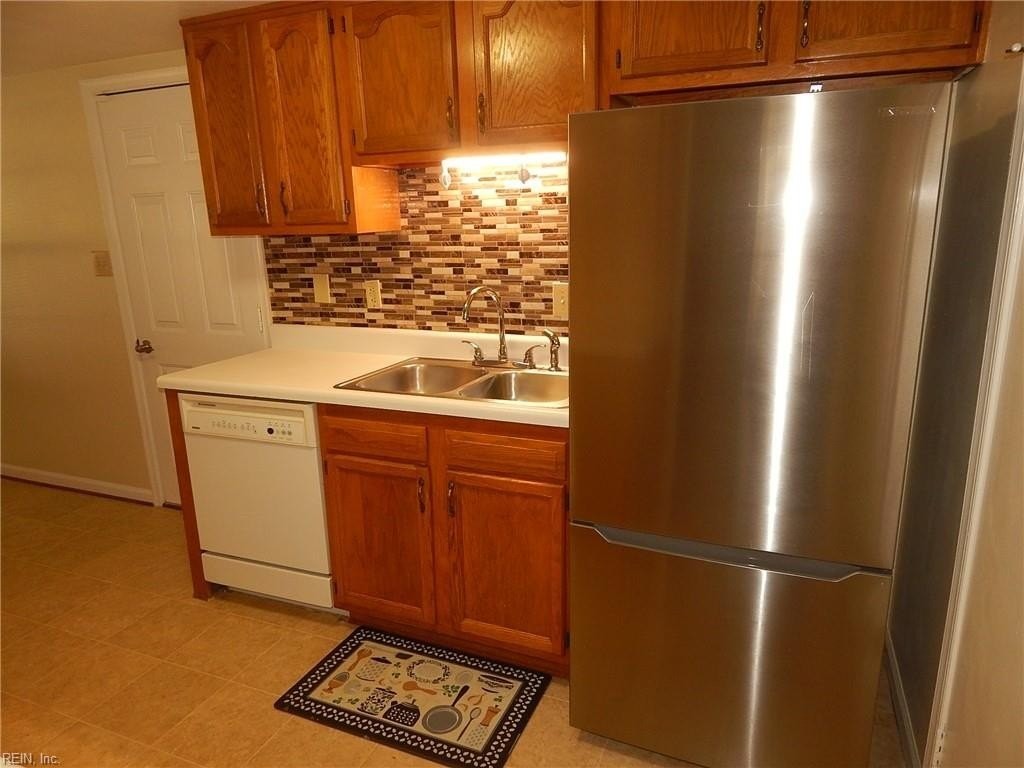 307 Ferguson Bnd - Photo 6 of 33