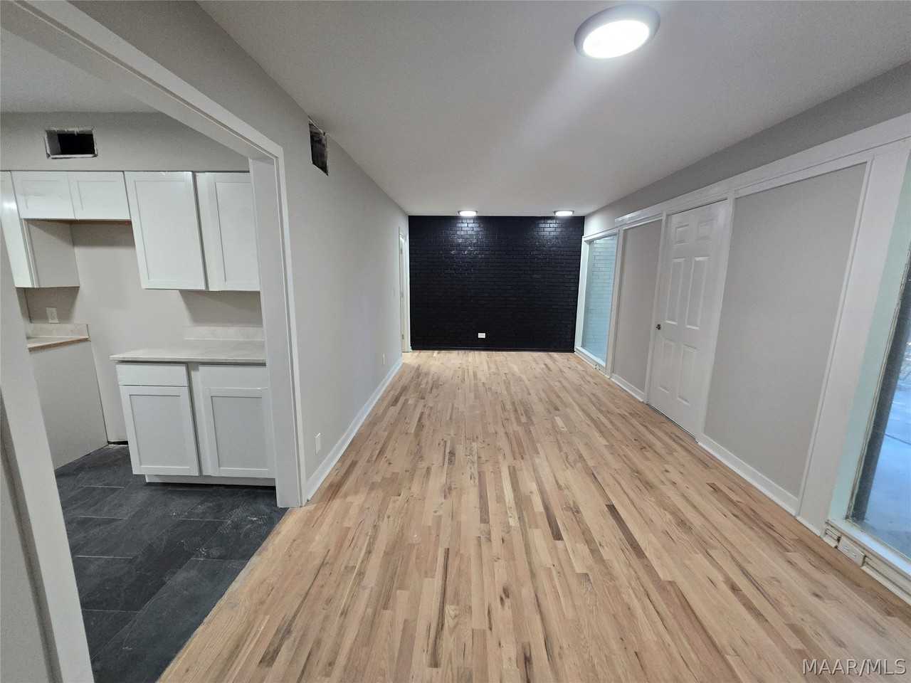 3741 Wesley Dr - Photo 2 of 10