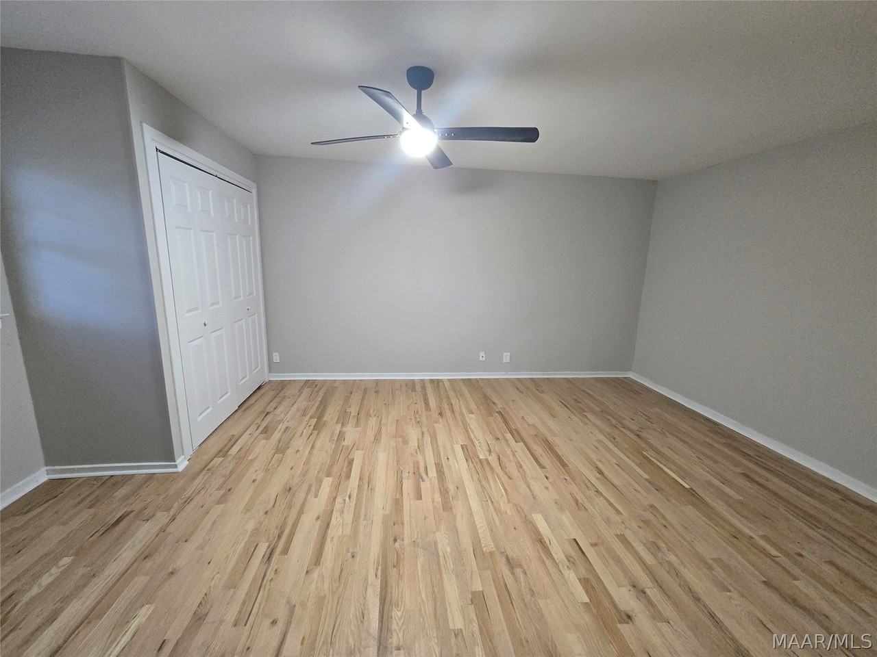 3741 Wesley Dr - Photo 4 of 10