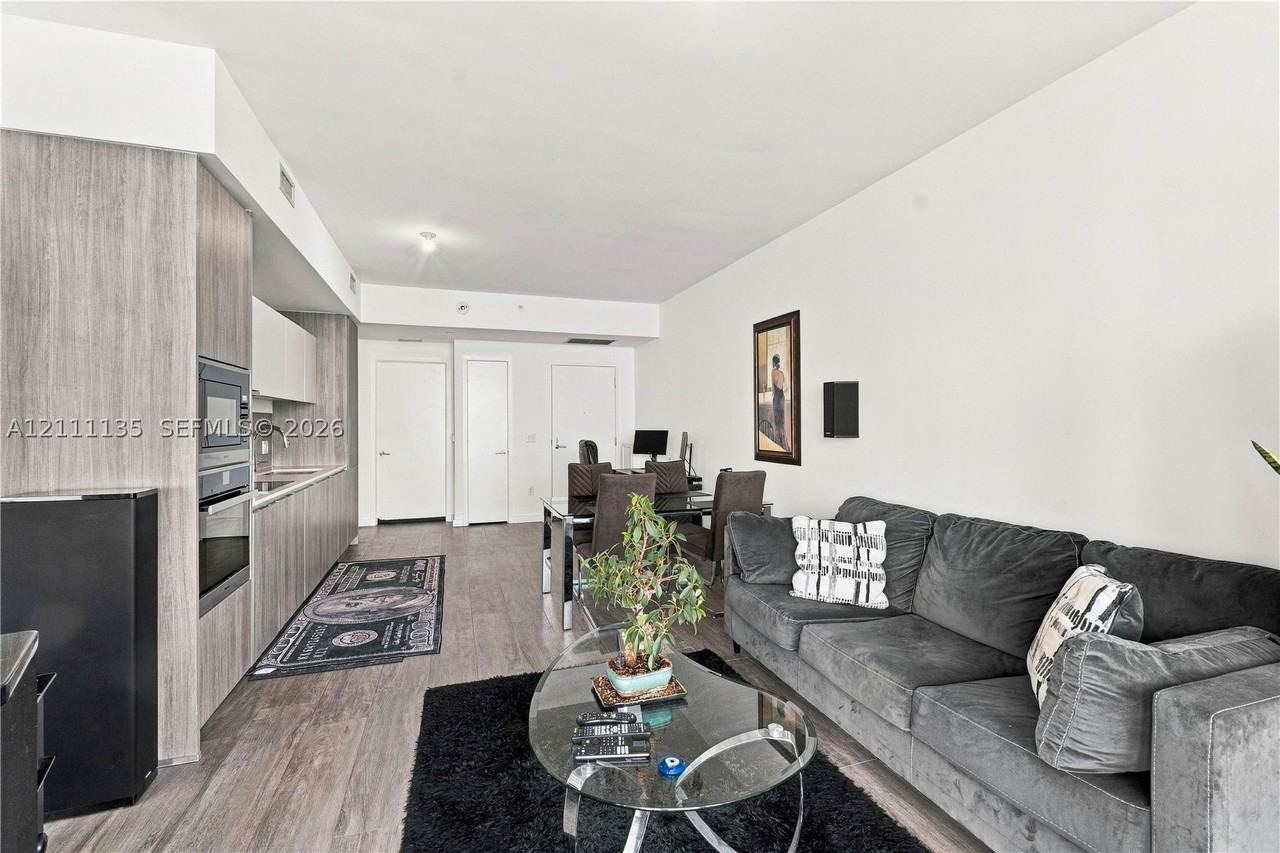 2900 Ne 7th Ave #4006 - Photo 3 of 37
