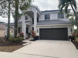 featured image of 869 Nandina Dr #869