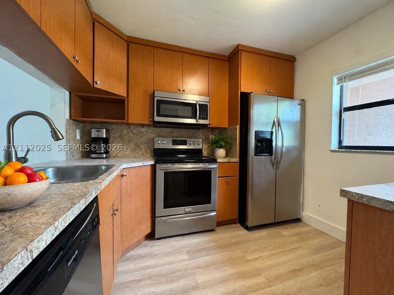 10624 Nw 10th St #103 - Photo 6 of 26