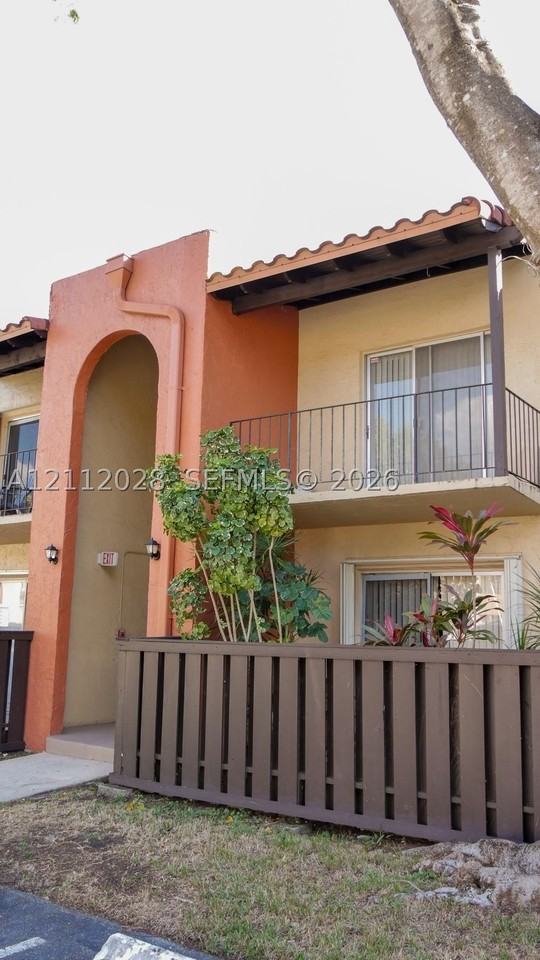 10780 N Kendall Dr #E12 - Photo 2 of 6