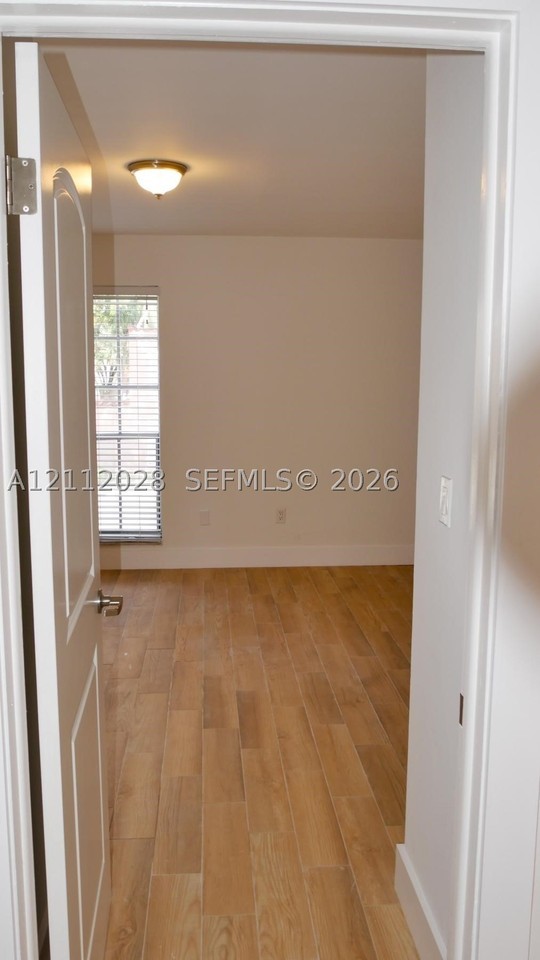 10780 N Kendall Dr #E12 - Photo 4 of 6