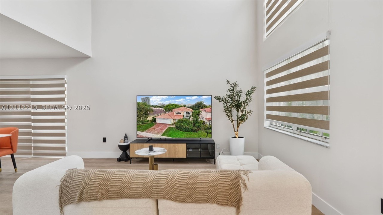 13720 Nw 22nd Pl - Photo 5 of 30