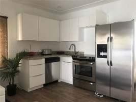 featured image of 260 Nw 40th St #S