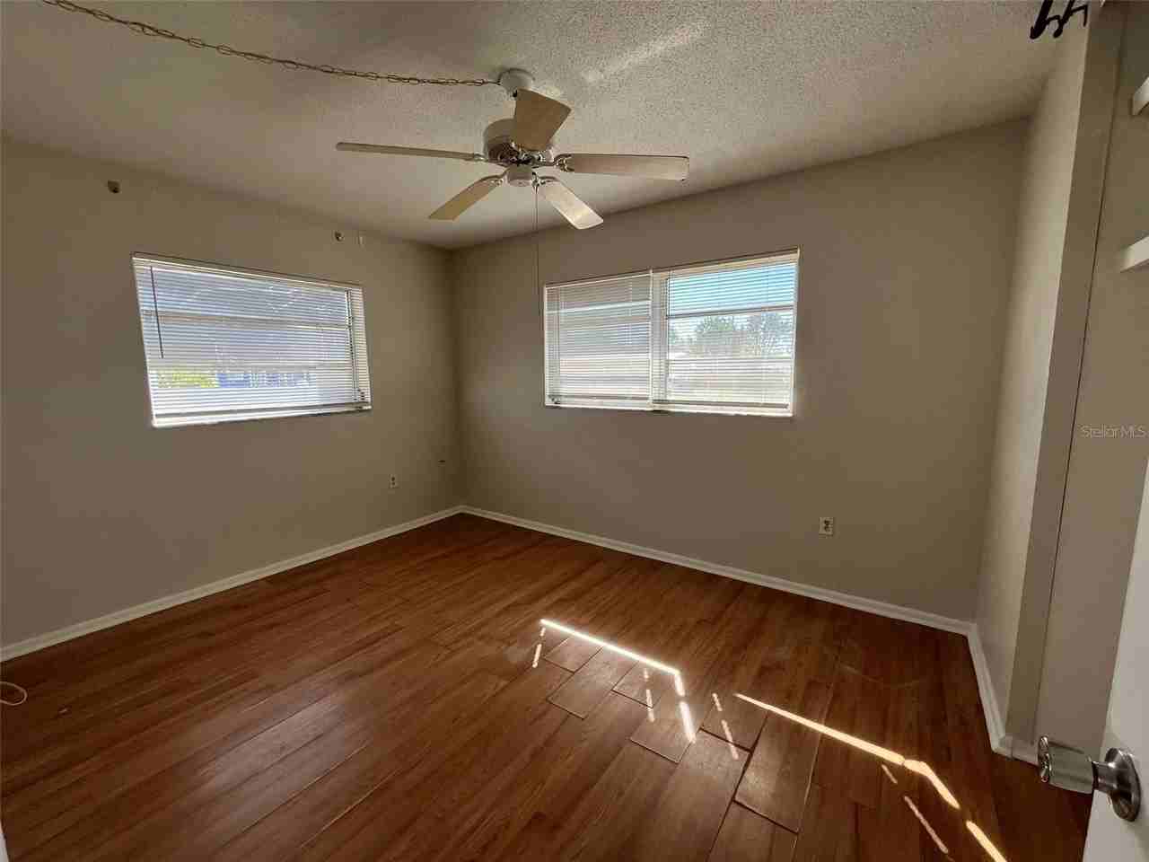 22344 Lasalle Rd - Photo 4 of 10