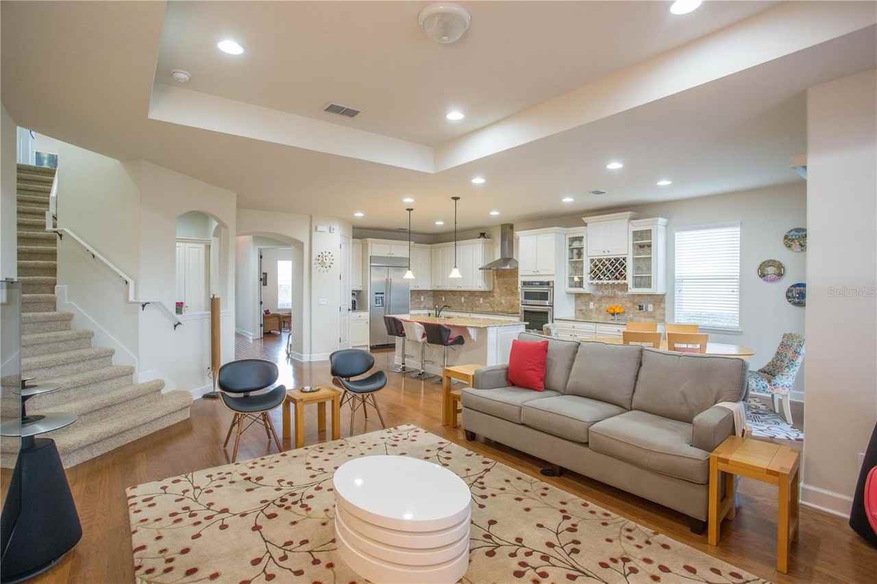 12071 Uleta Ln - Photo 6 of 30