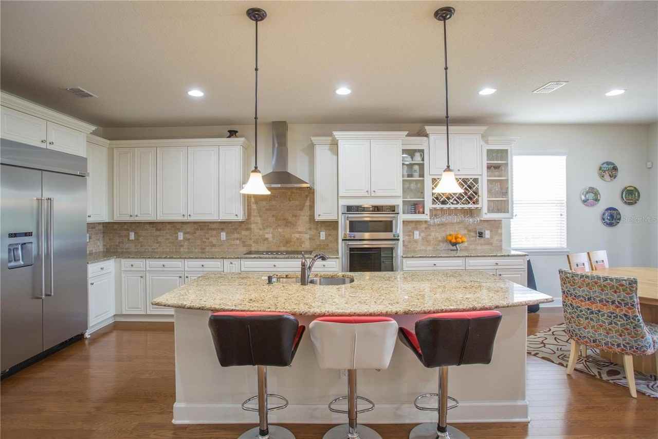 12071 Uleta Ln - Photo 7 of 30