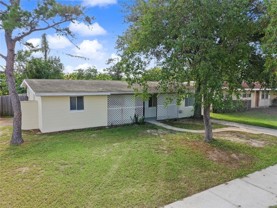 6506 Bywood Rd - Photo 1 of 1