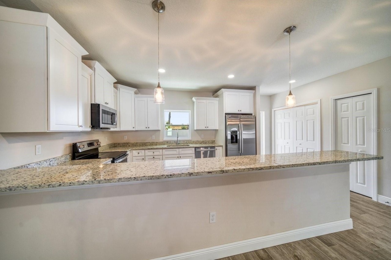 8415 Daves Homes Pl - Photo 5 of 20