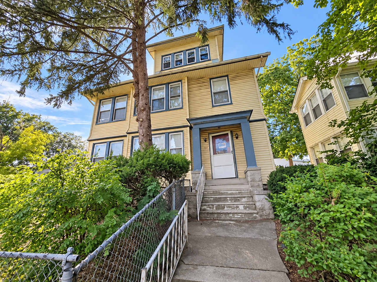 67 Parkview Ter #2C - Photo 2 of 5