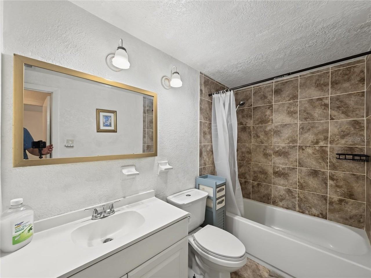 5512 Pine St - Photo 4 of 12