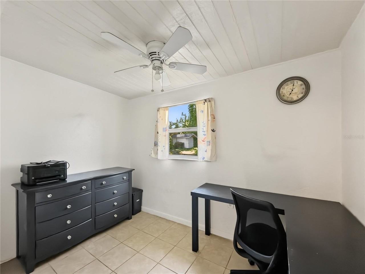 5512 Pine St - Photo 6 of 12