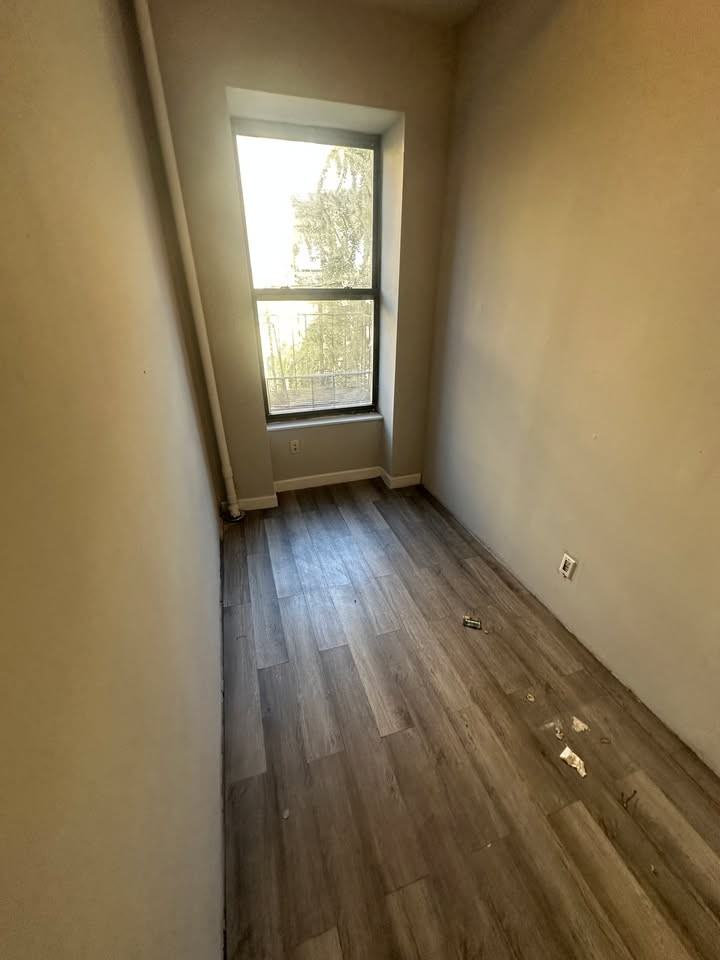 358 W 51st St #CA - Photo 2 of 6