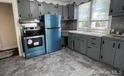 105 Hawkins Blvd - Photo 5 of 6