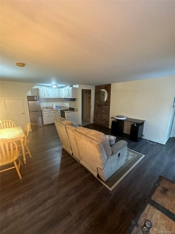 37 Main St #2 - Photo 6 of 12