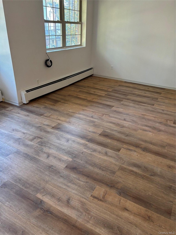 17239 Highland Ave #4H - Photo 6 of 23