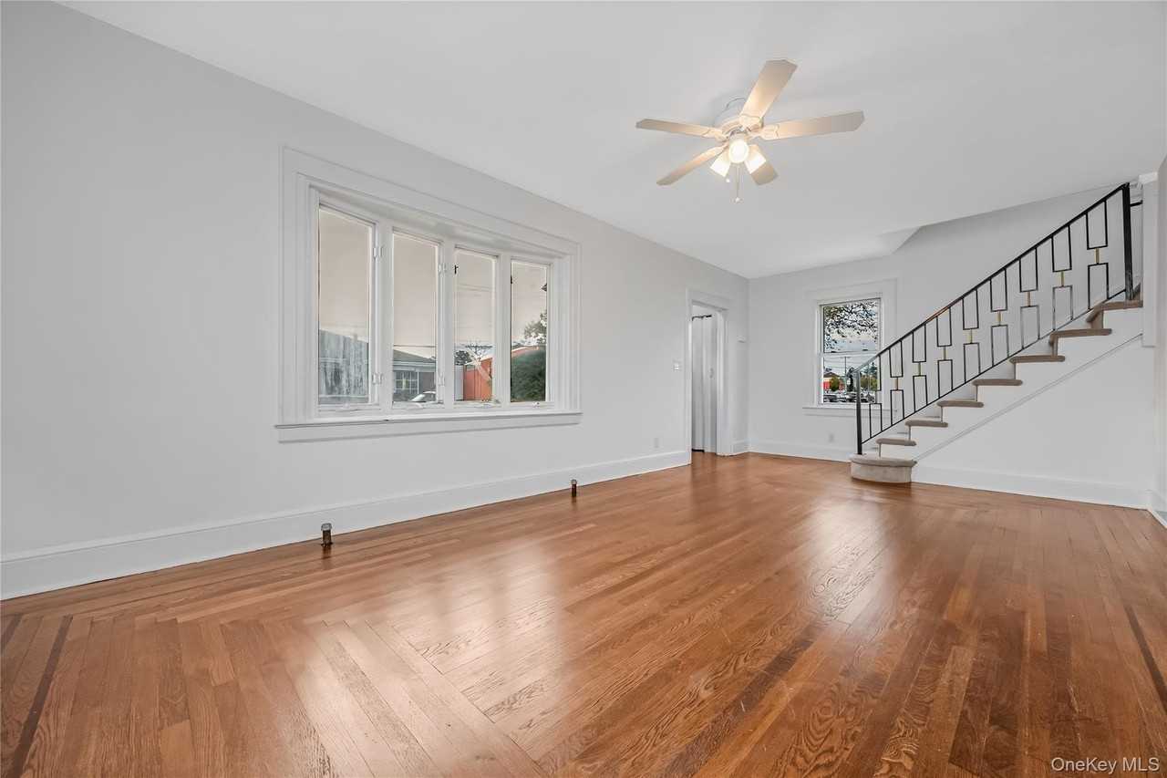 2069 Bellmore Ave - Photo 7 of 17
