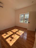 featured image of 11811 Lakeview Blvd #1
