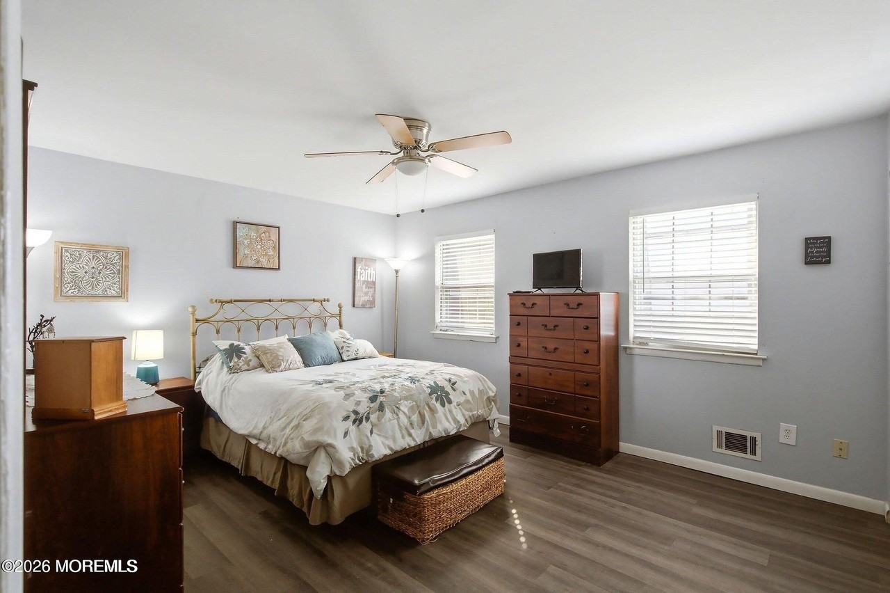 142 Greenwood Loop Rd #142 - Photo 6 of 12