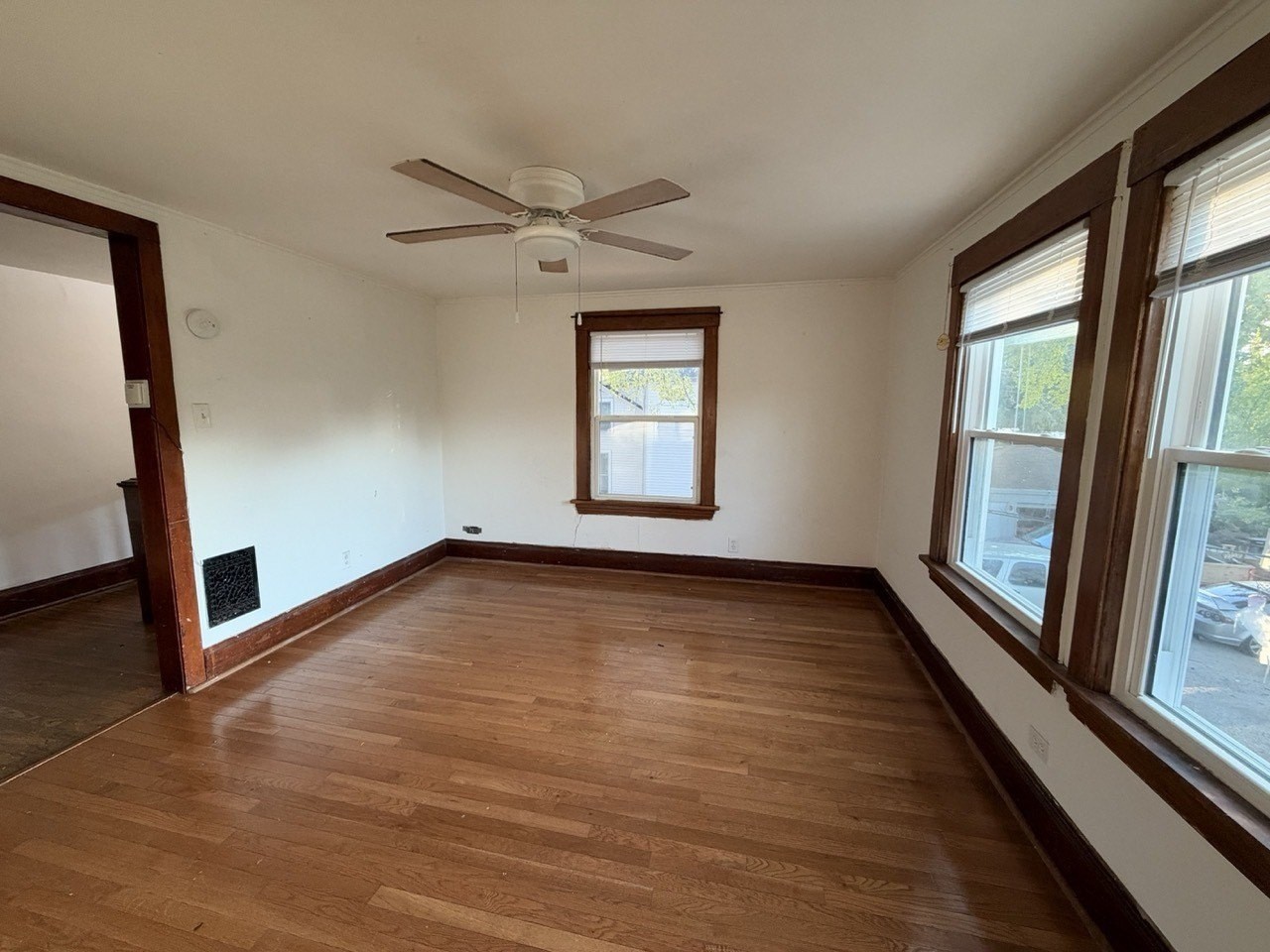 440 Ingalton Ave #2 - Photo 5 of 12