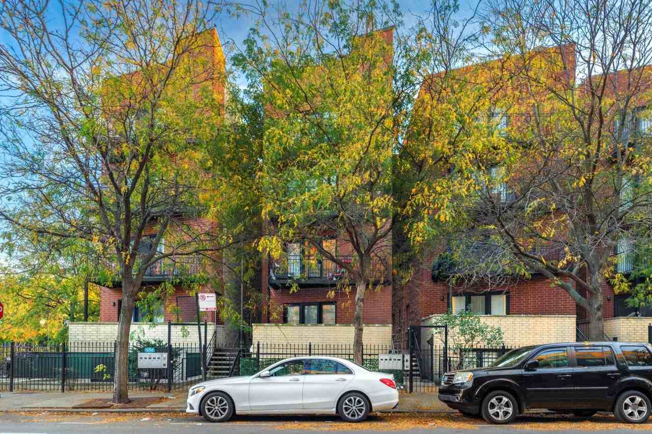 31 E 26th St #5