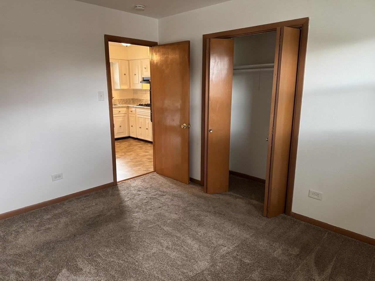 9337 S Kolmar Ave #2 - Photo 5 of 19
