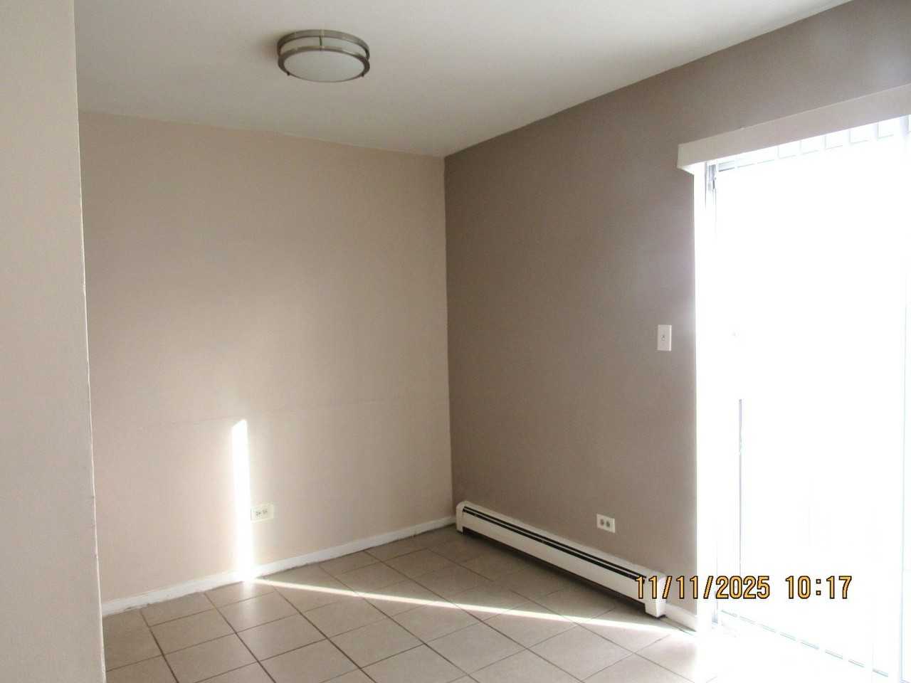 1156 Copperfield Ln #E - Photo 5 of 13