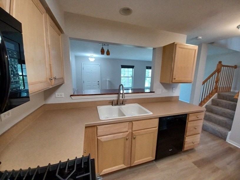 14528 Thomas Jefferson Dr - Photo 5 of 20