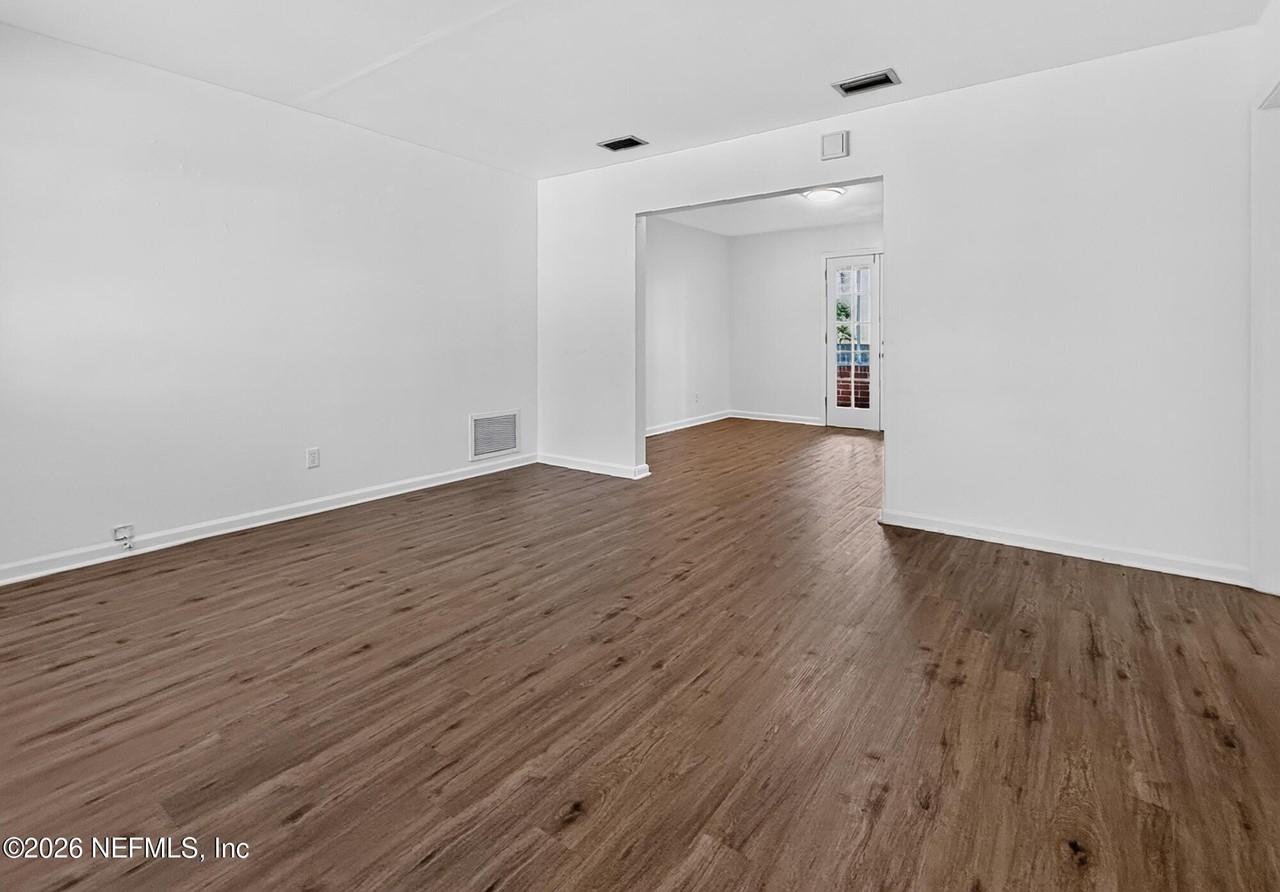 2626 Oak Summit Dr - Photo 4 of 29