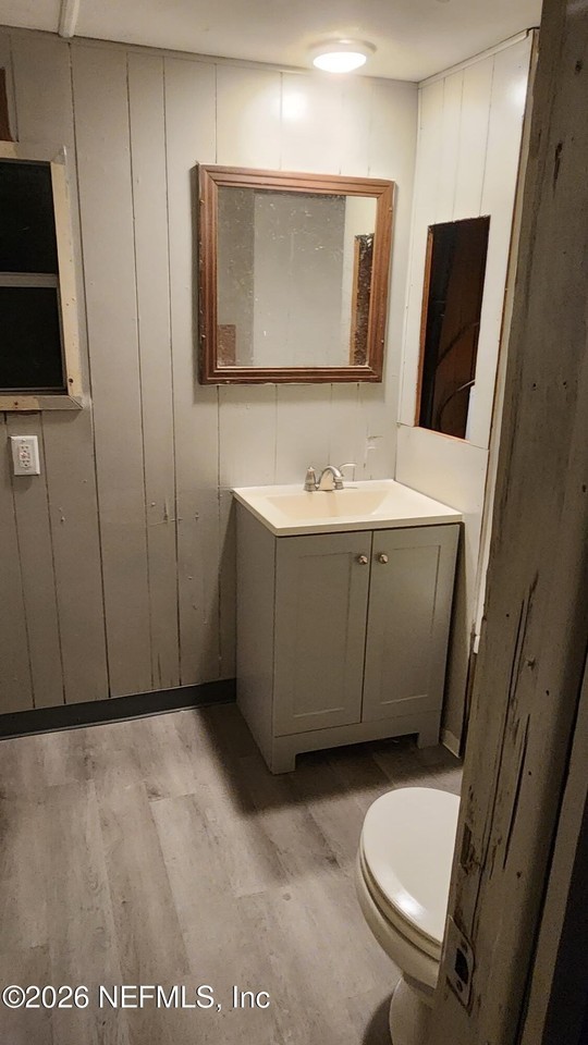 7561 Sonia Dr - Photo 2 of 5