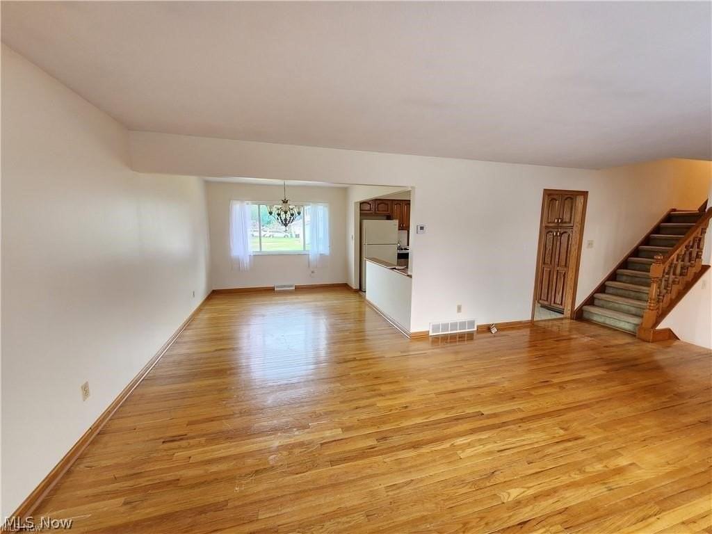 5650 Cascade Ct - Photo 4 of 27