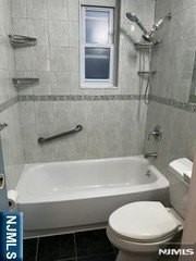 1620 Valley St #2B - Photo 4 of 6