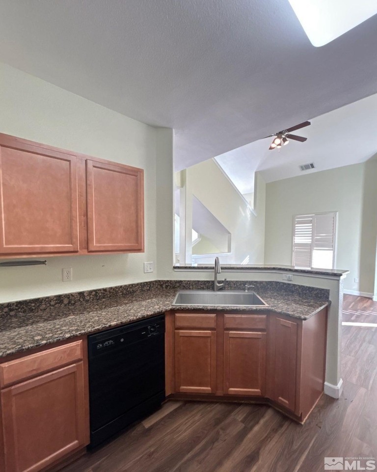 17000 Wedge Pkwy Unit 1823 - Photo 7 of 20
