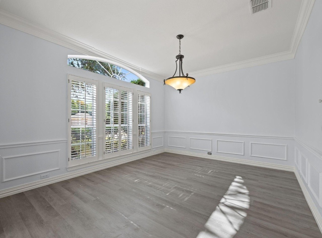 104 Clear Brook Ct - Photo 6 of 24