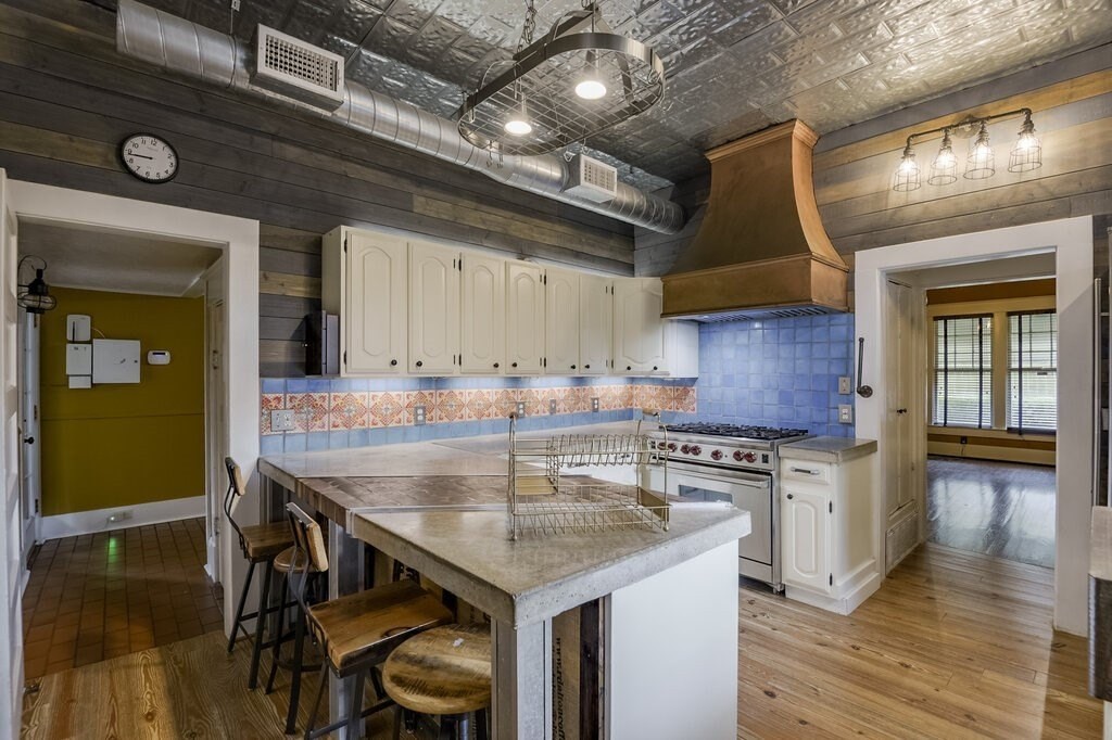 708 W Marvin Ave - Photo 7 of 28