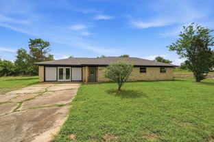 607 N Louisiana Dr - Photo 1 of 1