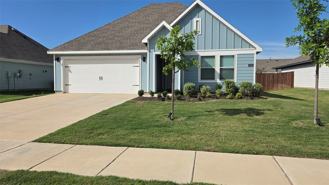 2330 Gardenia Ln - Photo 1 of 1