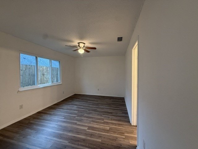 939 Carom Way - Photo 7 of 12