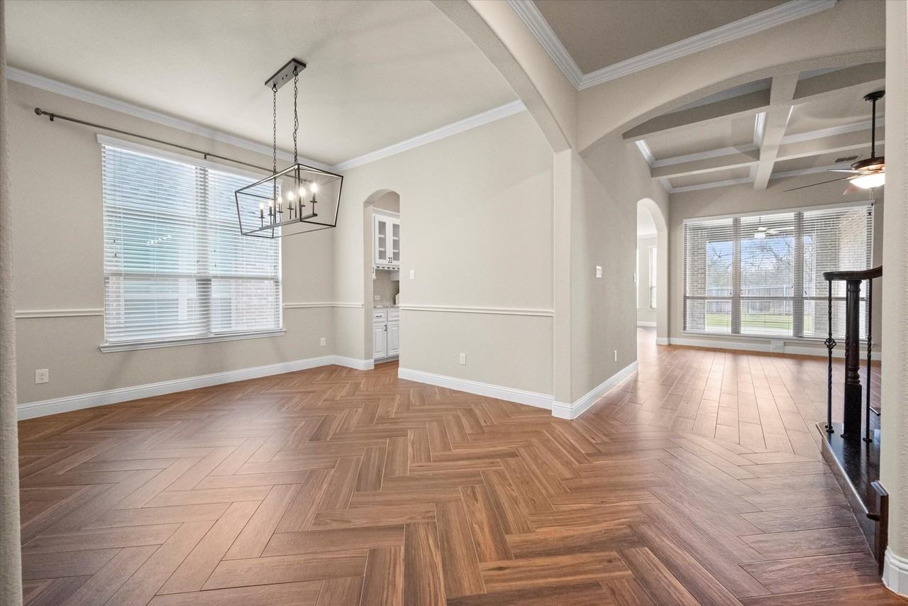 2817 Inn Kitchen Way - Photo 5 of 36