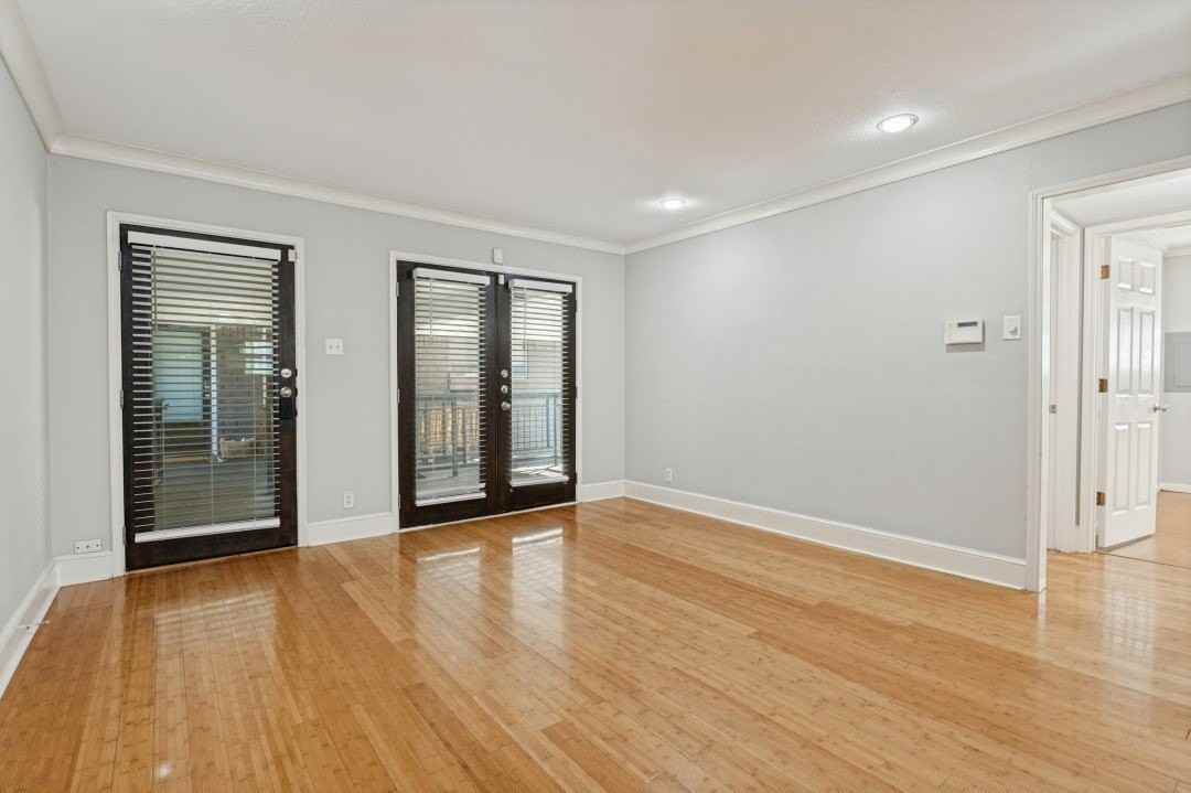 10213 Regal Oaks Dr #216 - Photo 3 of 14