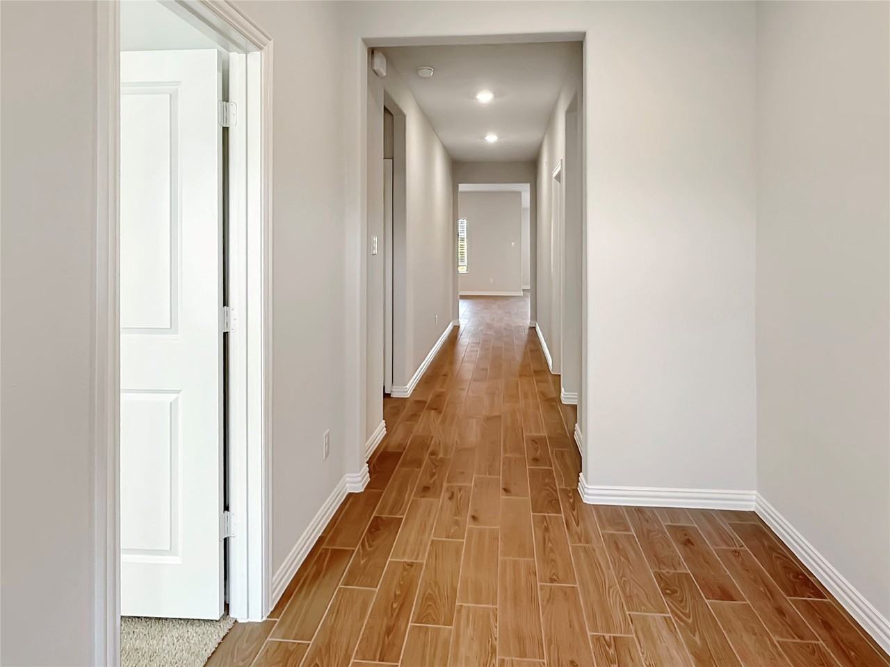 3924 Malachite Dr - Photo 3 of 18