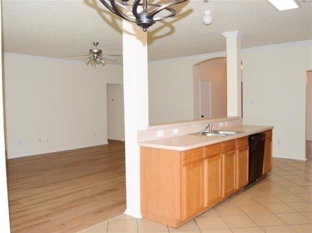 7402 Northpoint Dr - Photo 5 of 25
