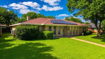 featured image of 1241 College Pkwy