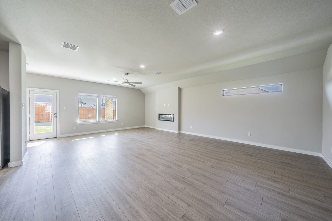 700 Talmadge Ave - Photo 4 of 27