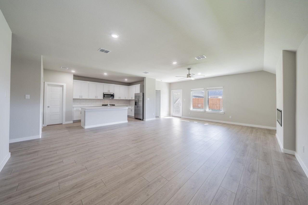 700 Talmadge Ave - Photo 5 of 27