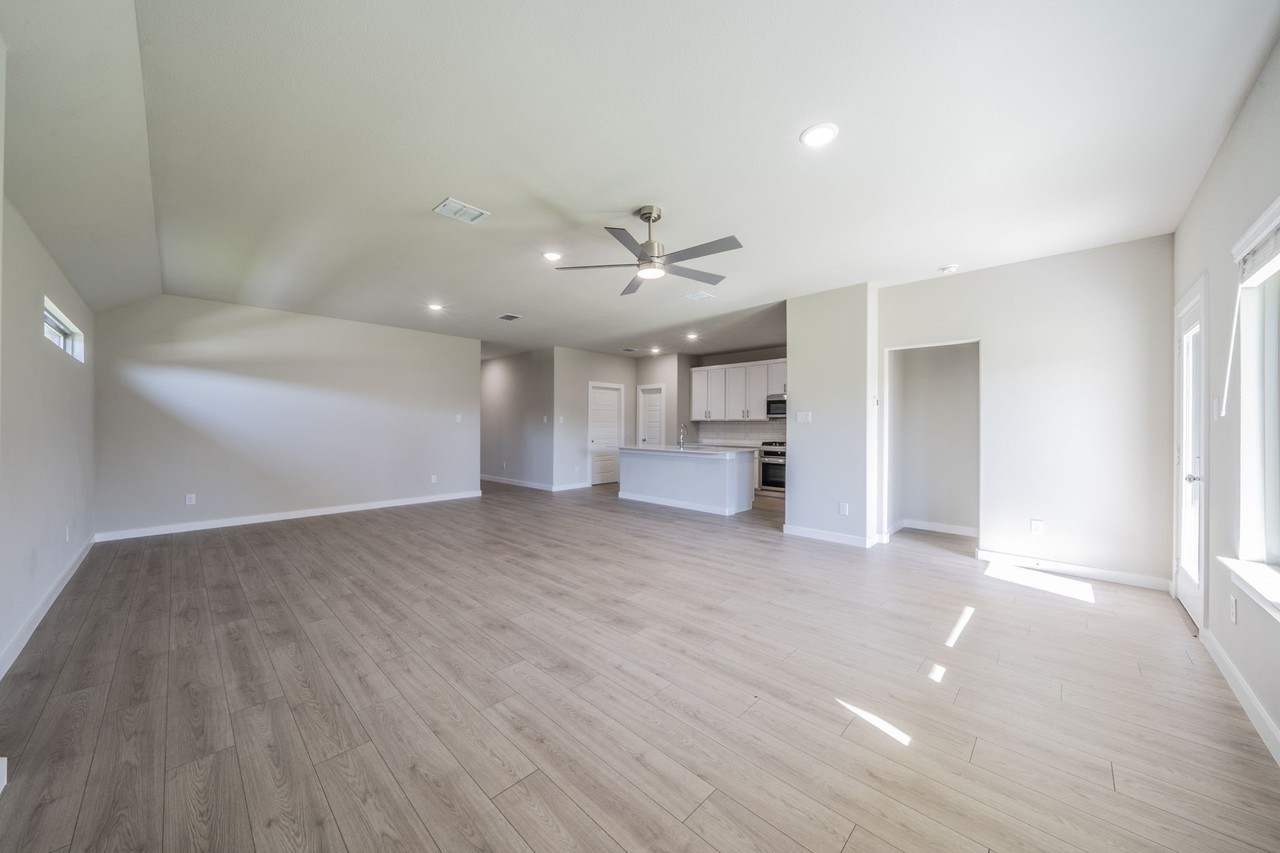 700 Talmadge Ave - Photo 6 of 27