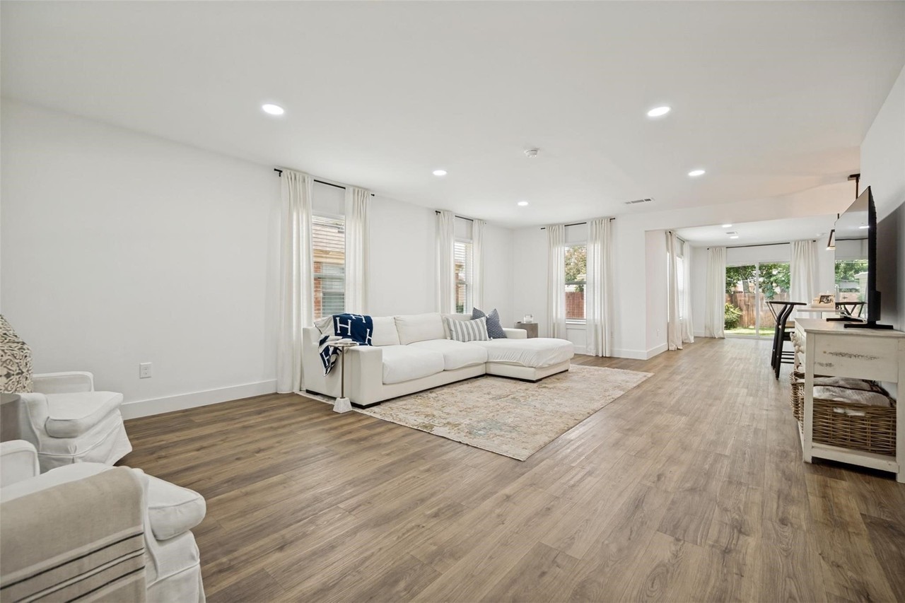 10229 San Juan Ave - Photo 3 of 21